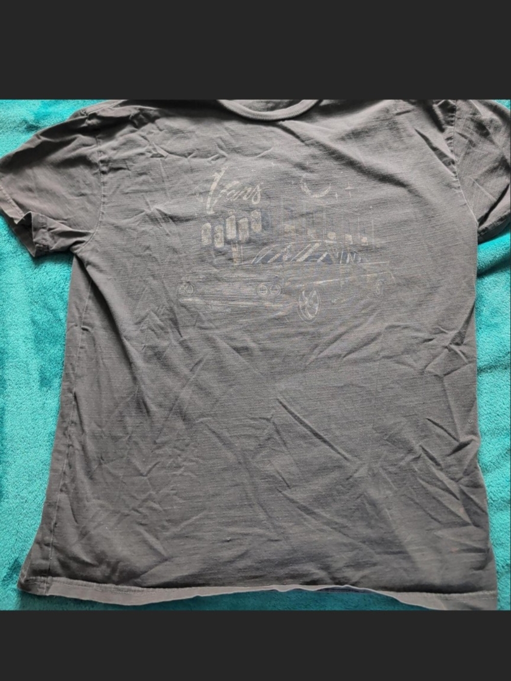 Crew Neck Graphic T-Shirt - Gray
